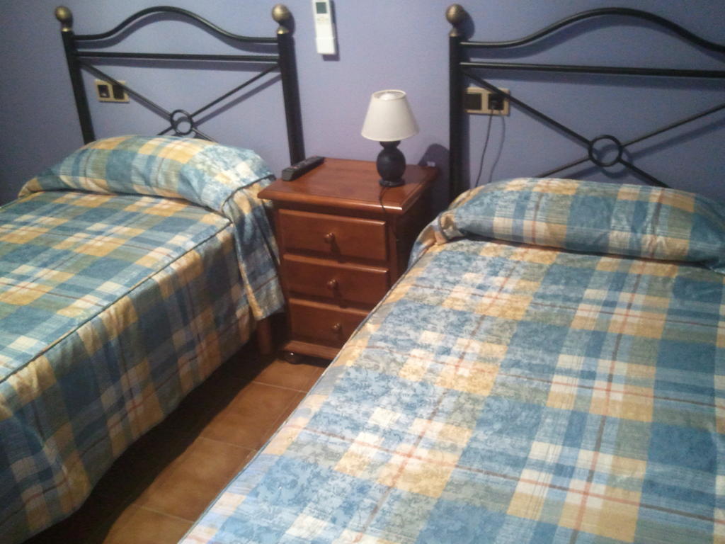 Hostal Can Barrina Arnés Chambre photo