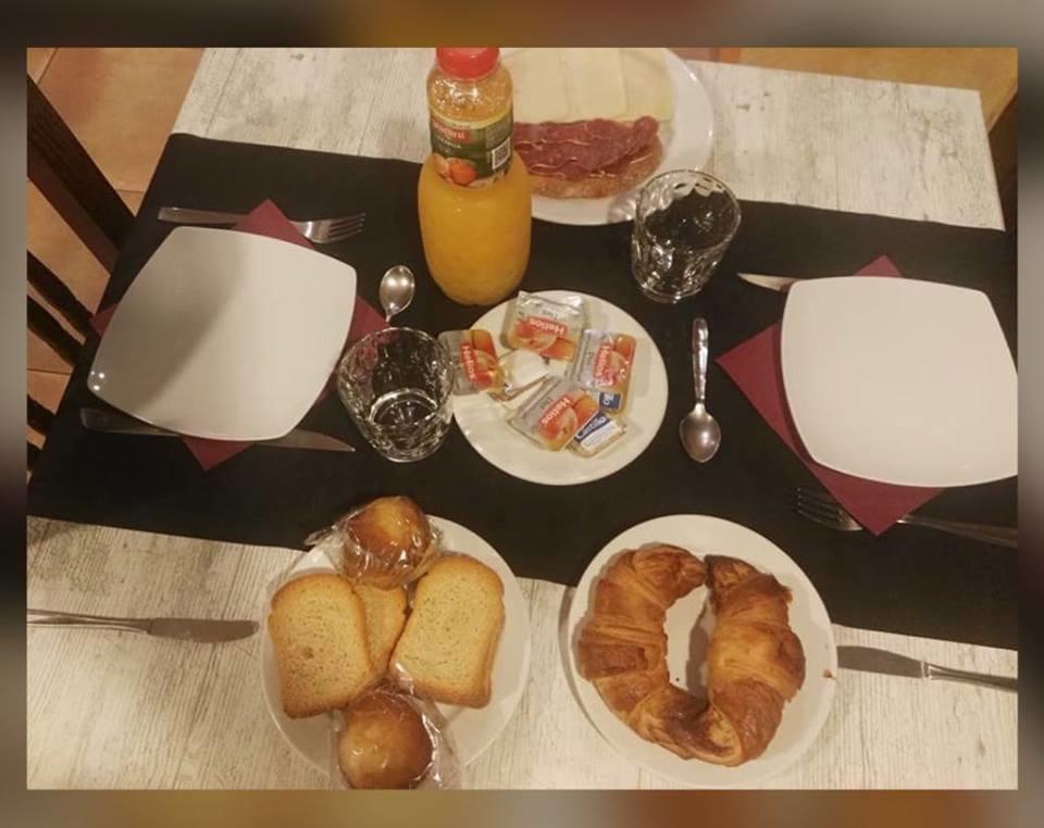 Hostal Can Barrina Arnés Extérieur photo